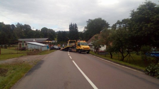 Nehoda osobního automobilu na Celném